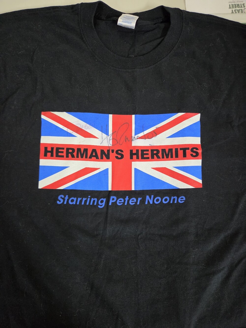 Vintage Y2K Hermans Hermits Concert Tour Shirt Union Jack Peter Noone 2XL